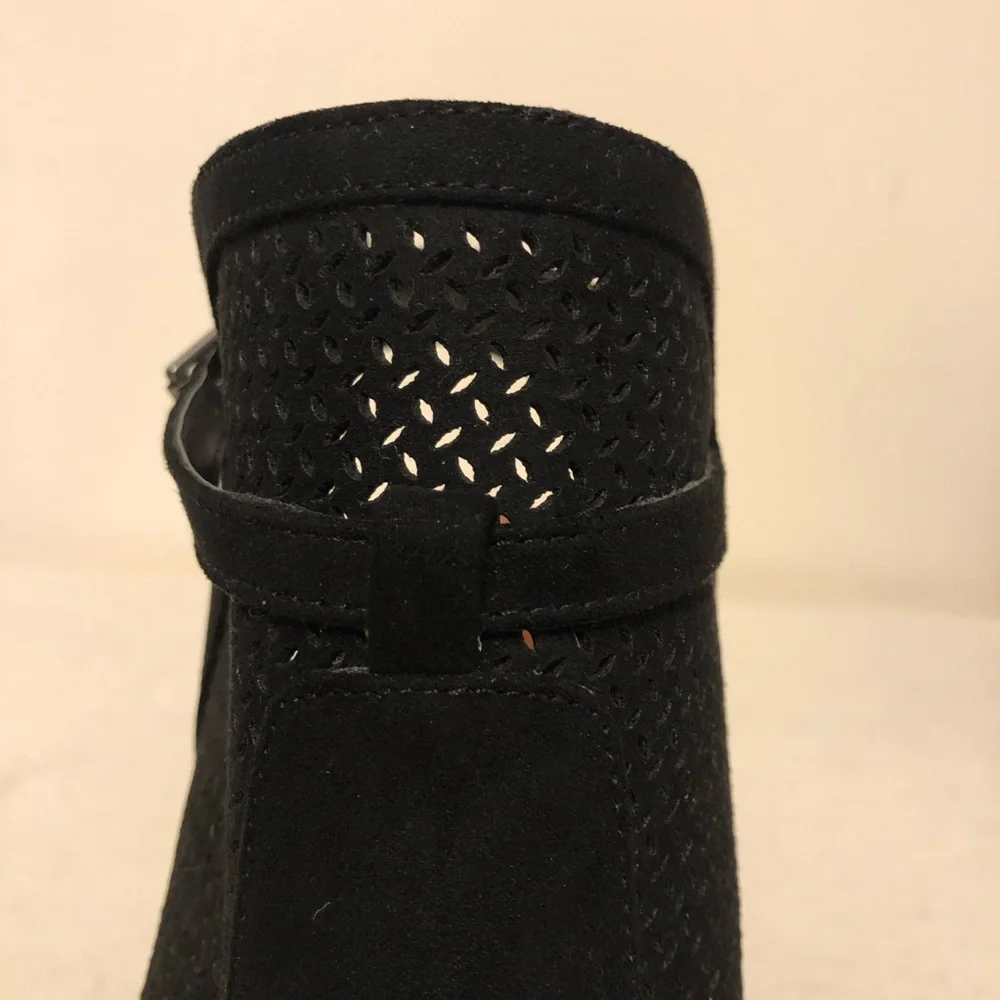 MIA Open Toe Black Sling Back Block Heels Chic Mobwife Sexy Witchy Edgy